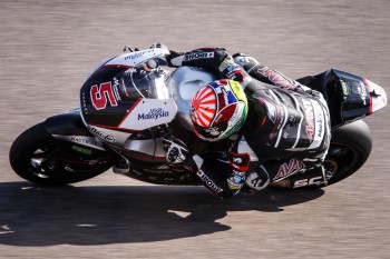 Moto2 2015 : Zarco champion ! Photo : motogp.com Une saison parfaite, des podiums, des victoires et une grande sérénité : il n'en fallait pas plus à Johann Zarco pour se propulser au sommet !